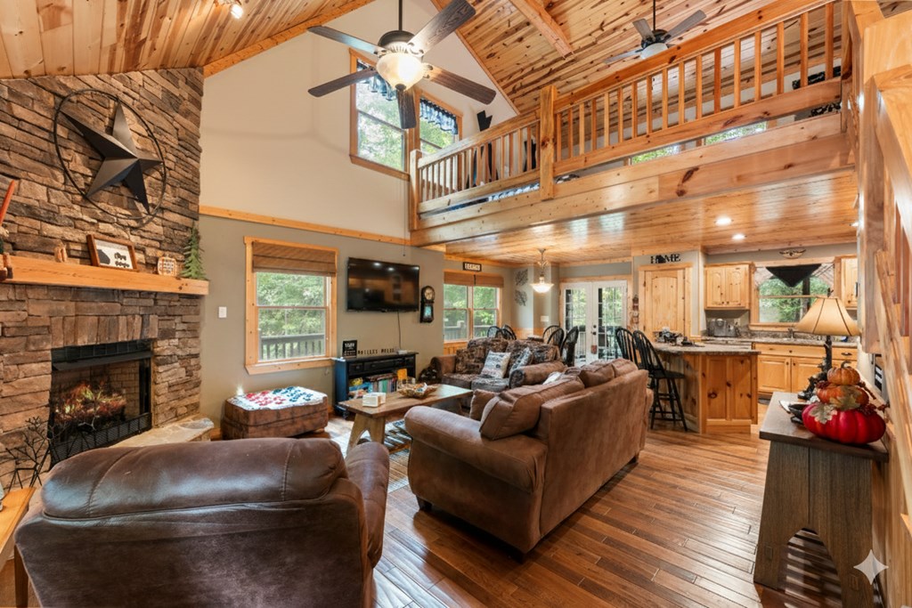 424941 Ellijay Residential