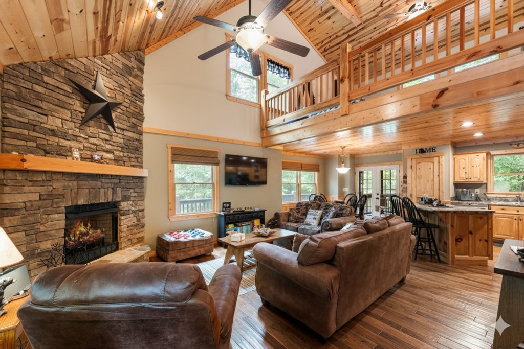 424941 Ellijay Residential
