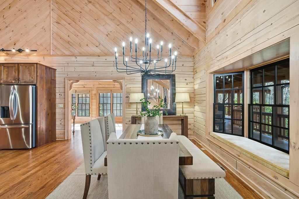 424942 Blue Ridge Residential