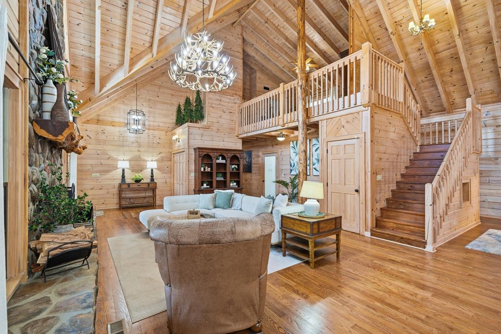 424942 Blue Ridge Residential