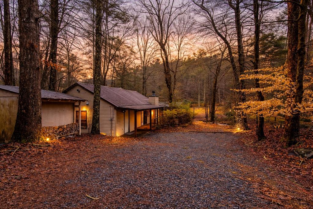 424948 Blue Ridge Residential