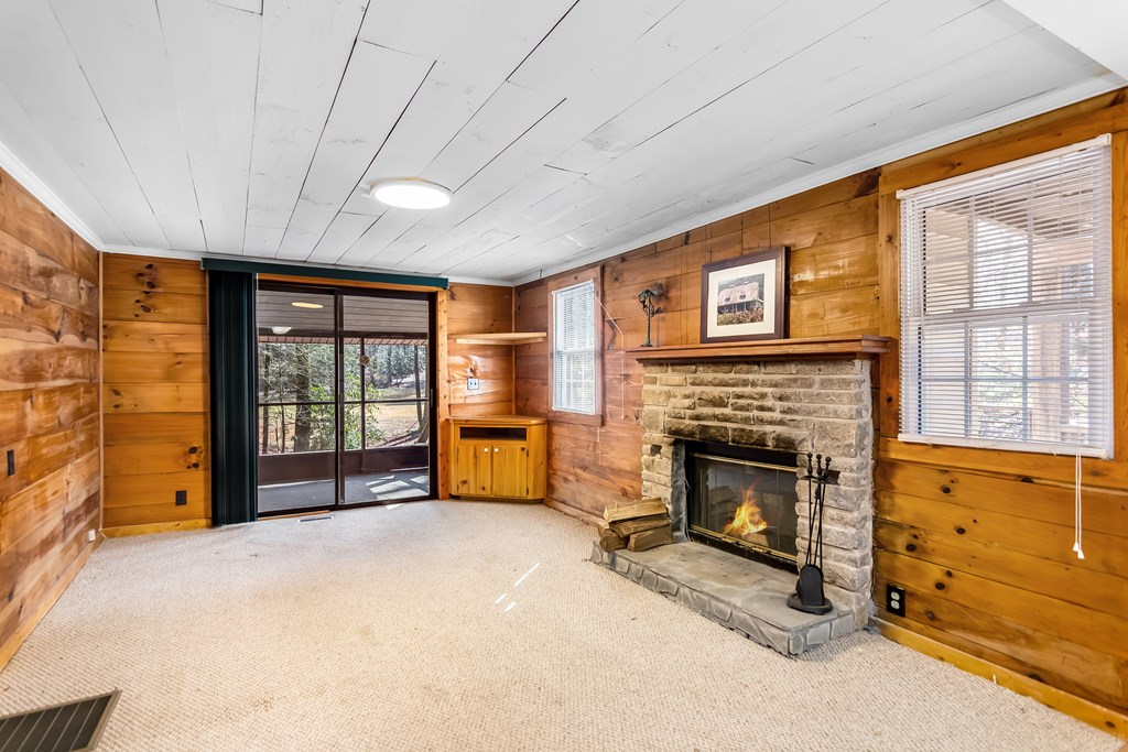 424948 Blue Ridge Residential