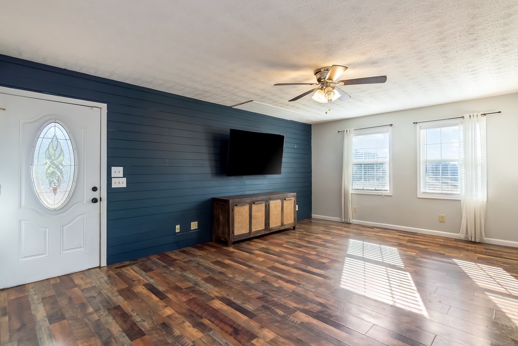 424950 Ellijay Residential