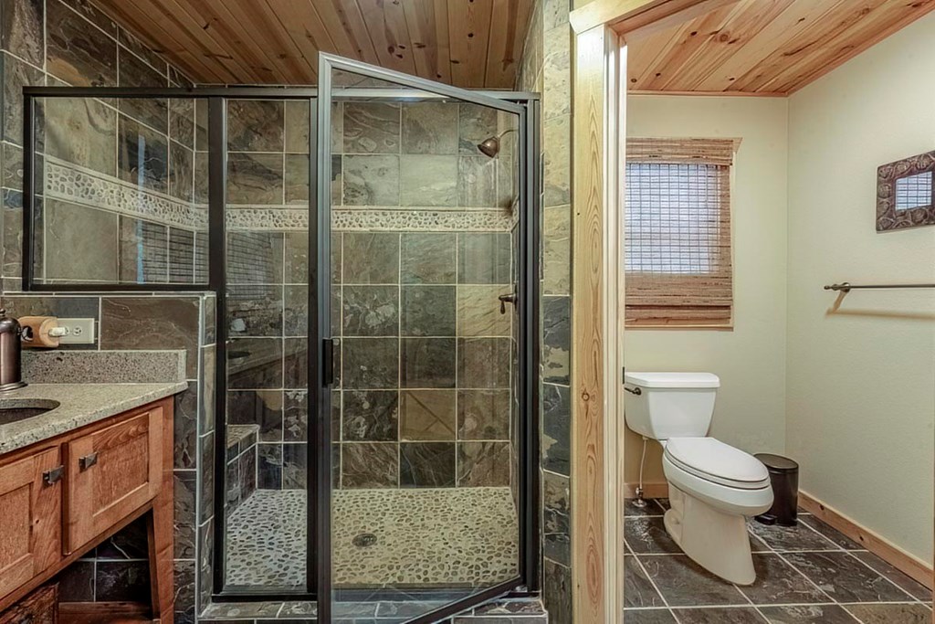 424962 Morganton Residential