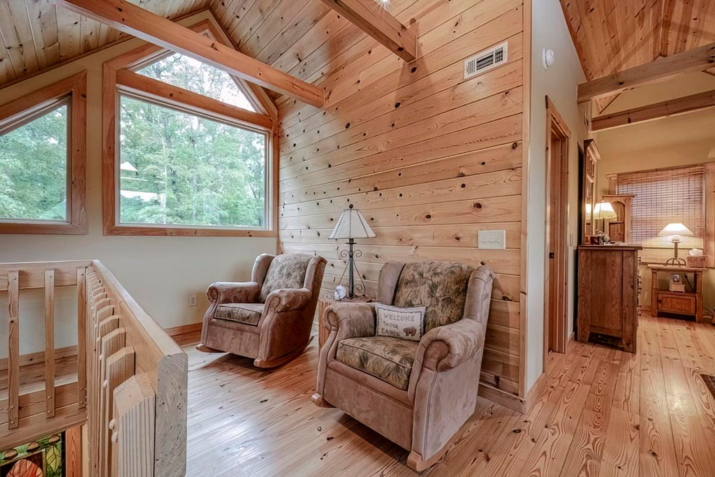 424962 Morganton Residential