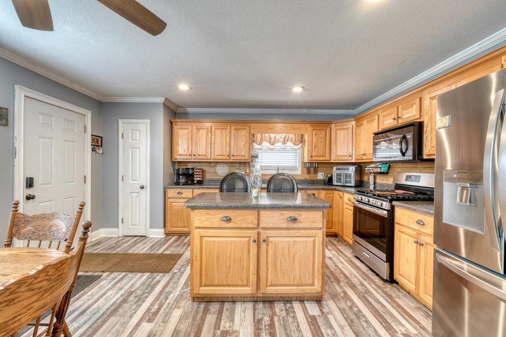 424966 Hiawassee Residential