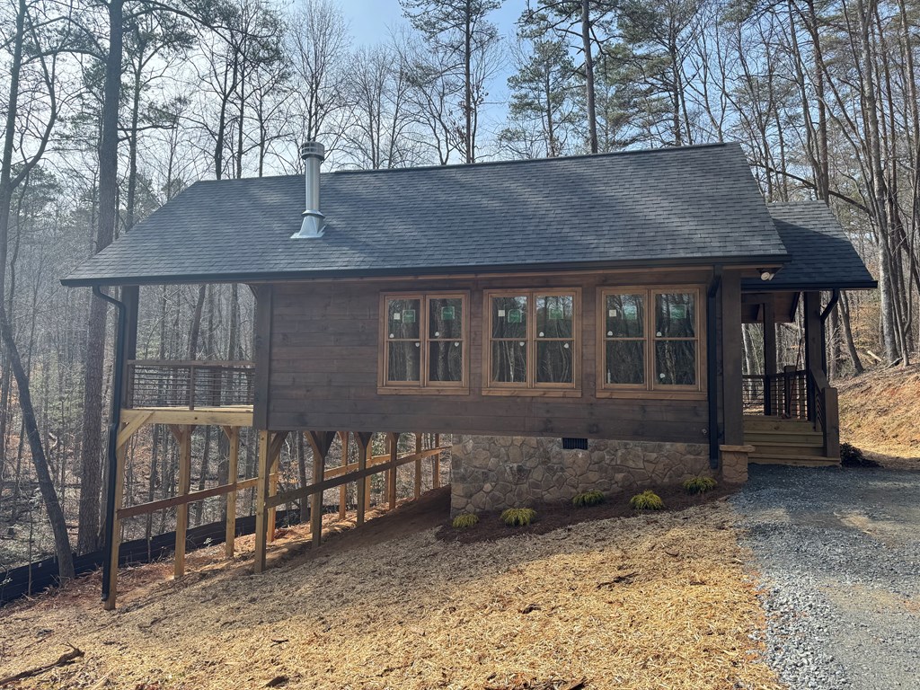 424972 Blue Ridge Residential