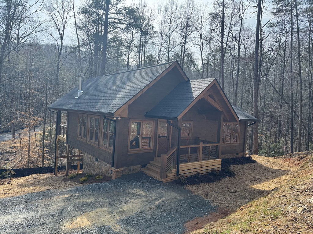 424972 Blue Ridge Residential