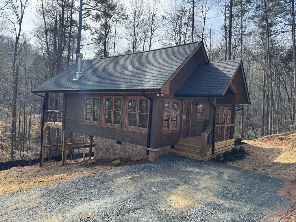 424972 Blue Ridge Residential