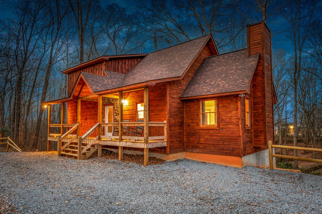 424976 Blue Ridge Residential