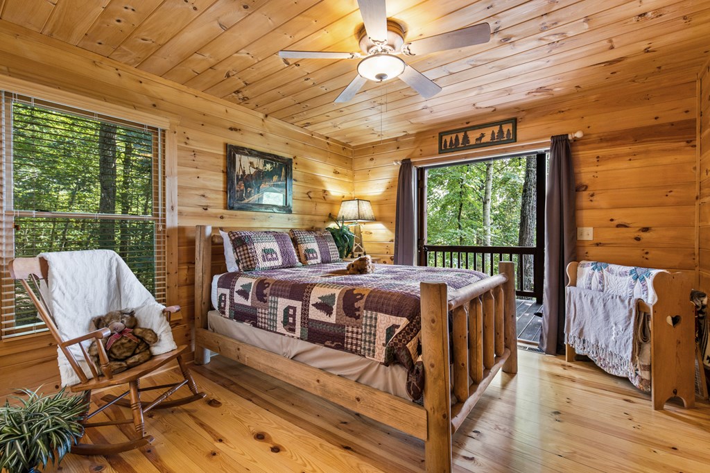 424978 Morganton Residential