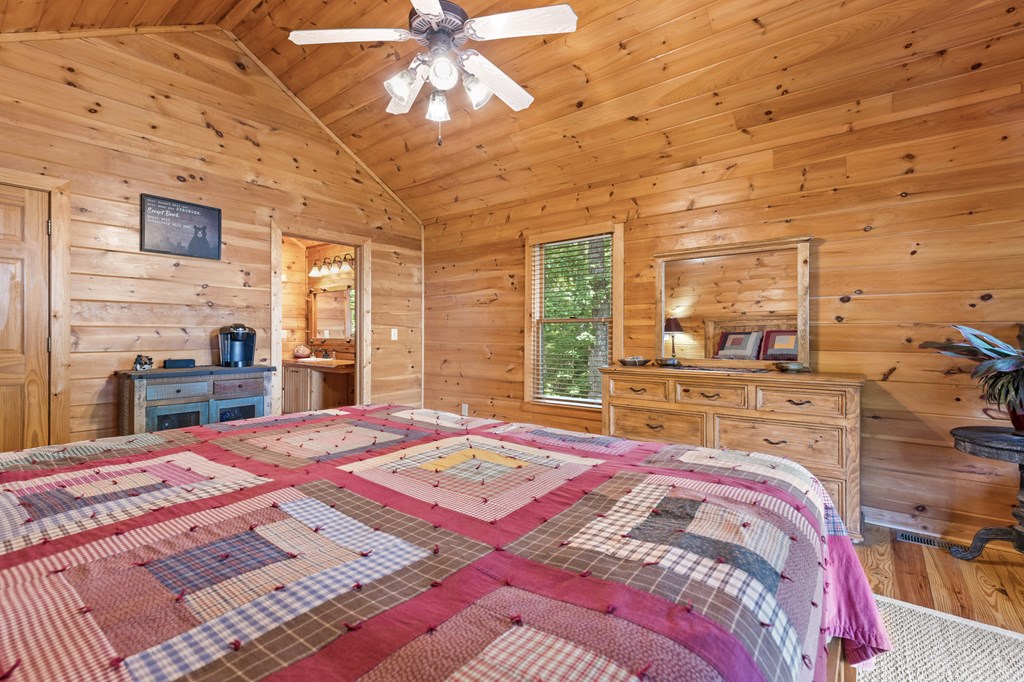 424978 Morganton Residential