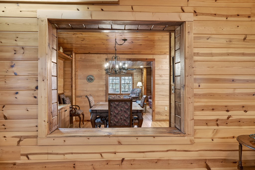 424981 Hiawassee Residential