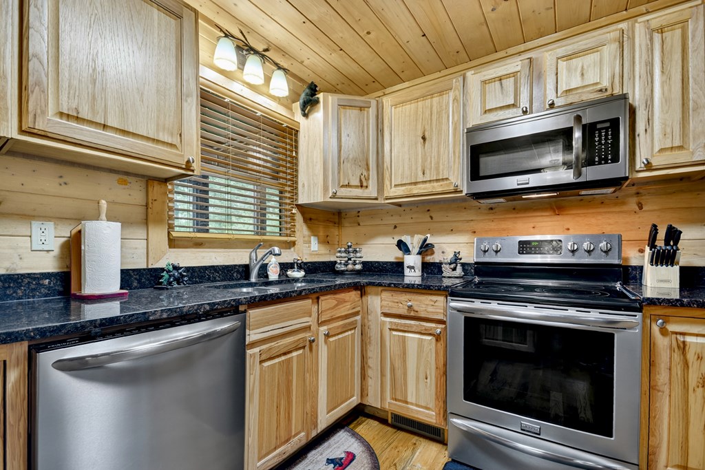 424982 Ellijay Residential