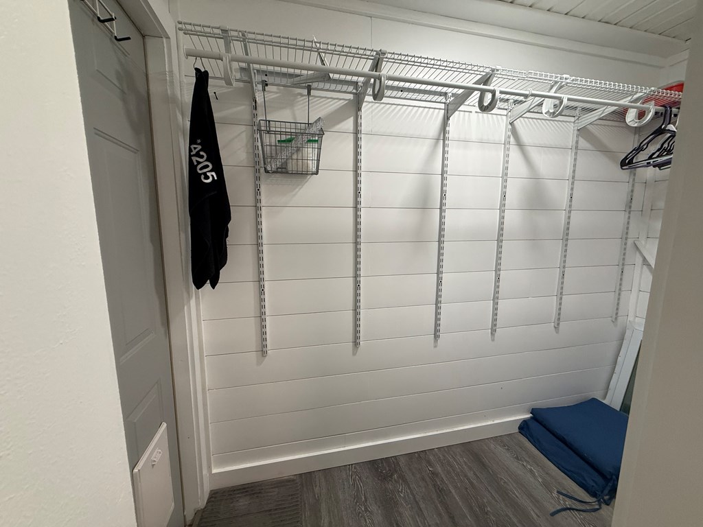 424984 Hiawassee Residential