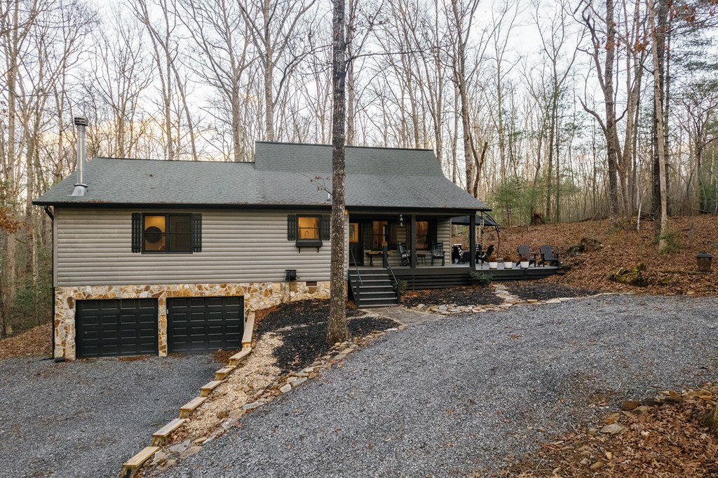 424985 Blue Ridge Residential