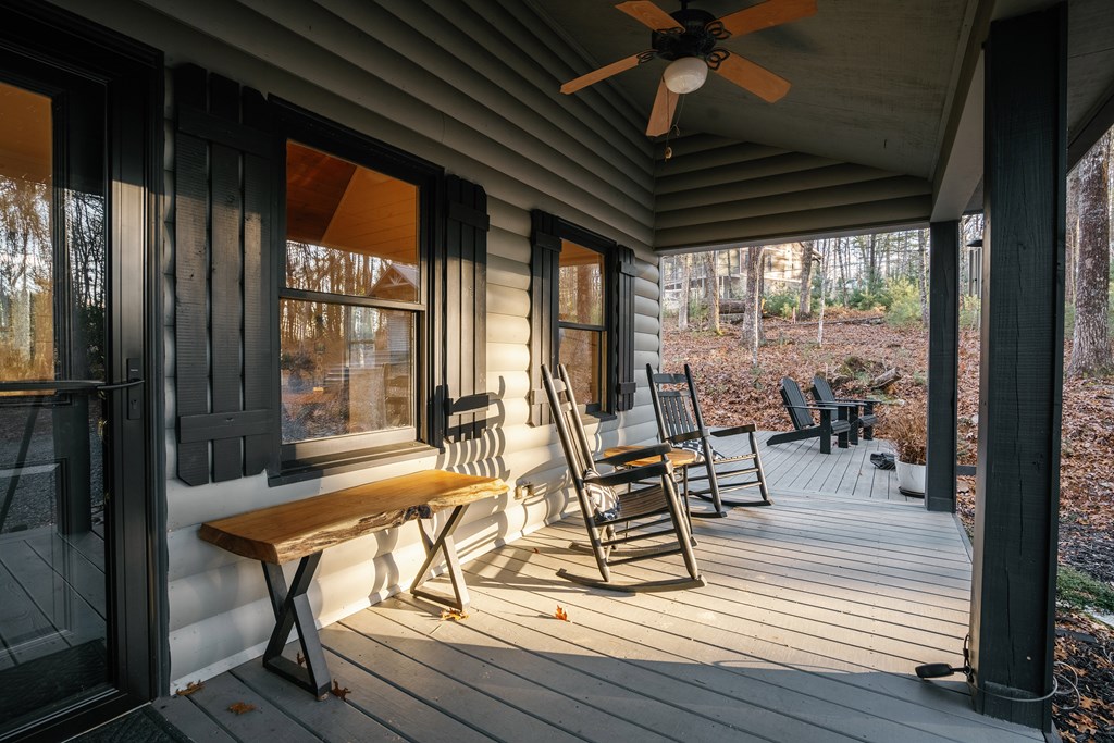 424985 Blue Ridge Residential