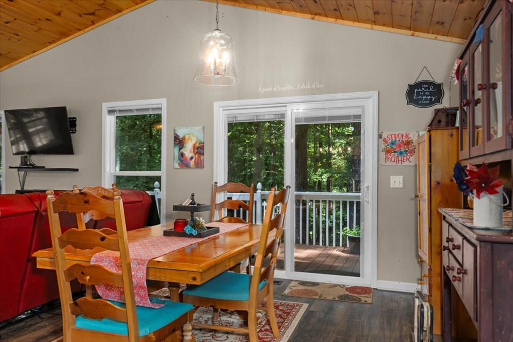 424987 Ellijay Residential