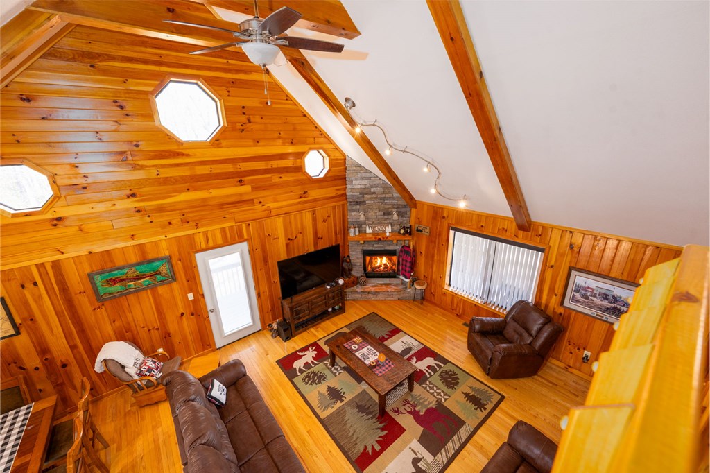 424988 Murphy Residential