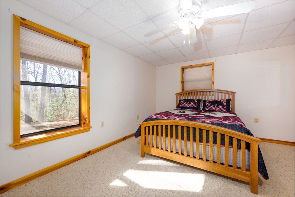 424988 Murphy Residential