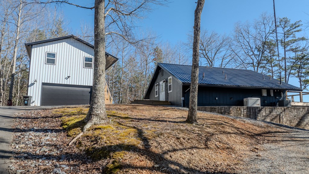 424995 Murphy Residential