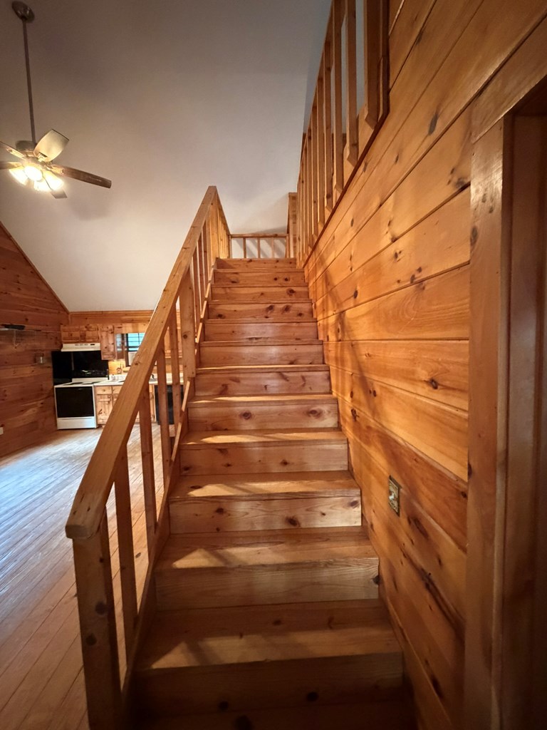 424996 Blairsville Residential