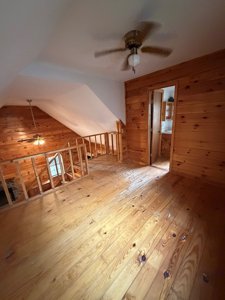 424996 Blairsville Residential