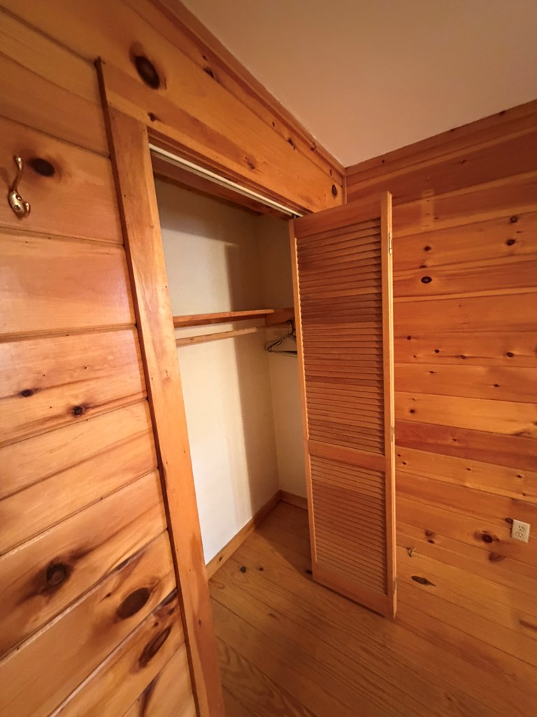 424996 Blairsville Residential