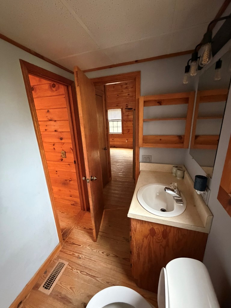 424996 Blairsville Residential