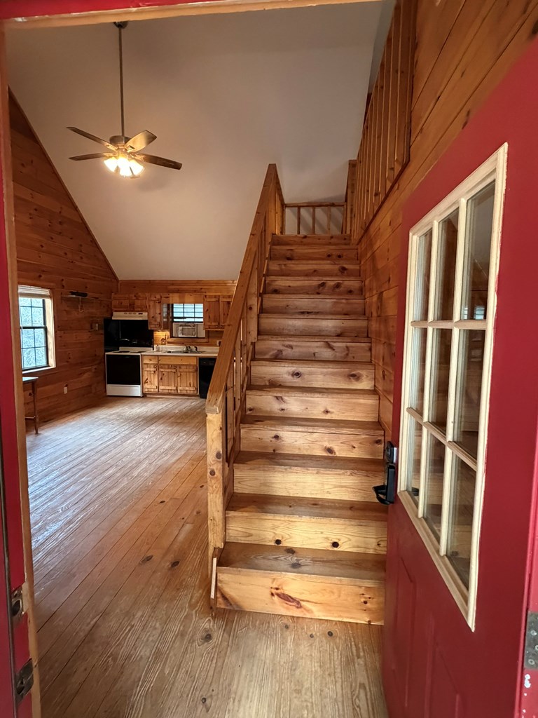 424996 Blairsville Residential