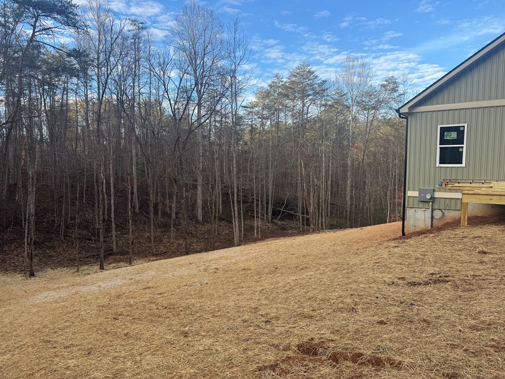 424998 Young Harris Residential