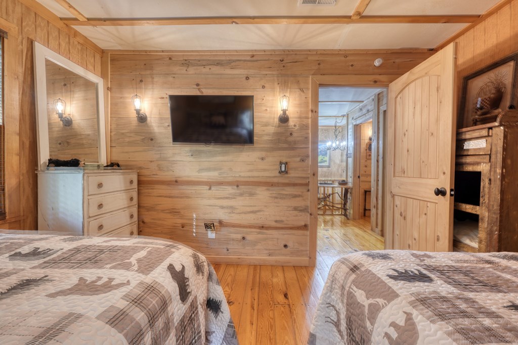 425000 Hiawassee Residential