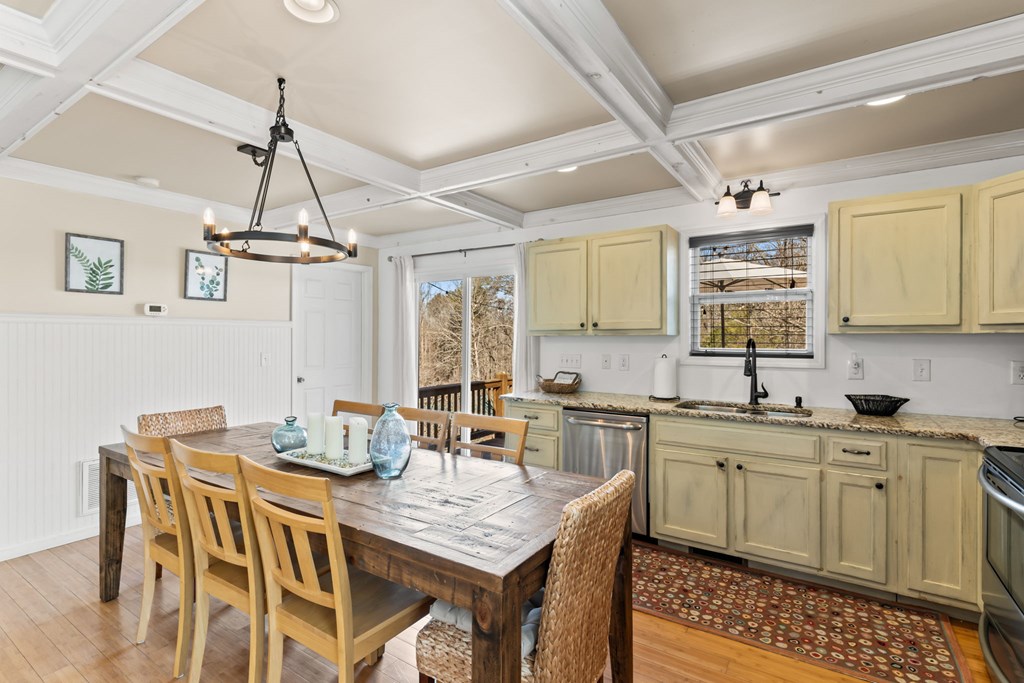 425008 Blue Ridge Residential