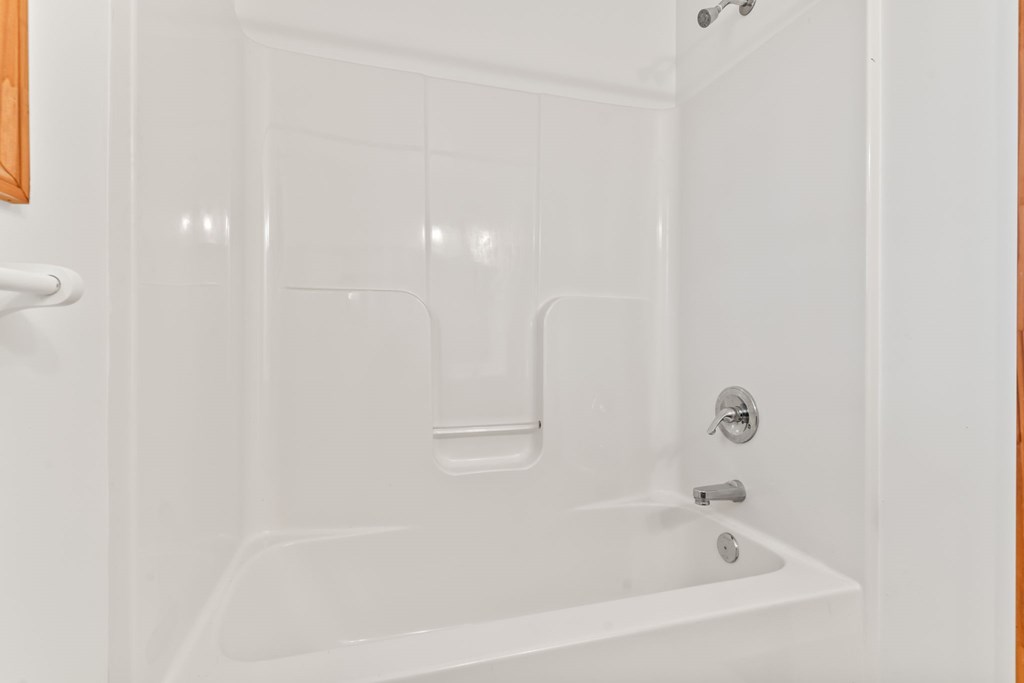 425011 Murphy Residential