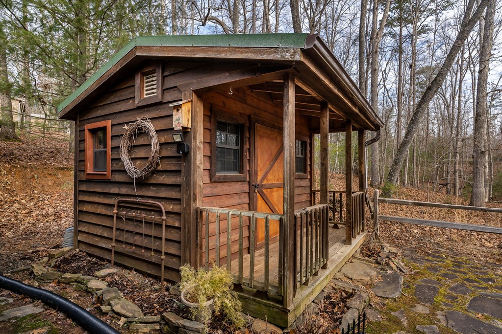 425011 Murphy Residential