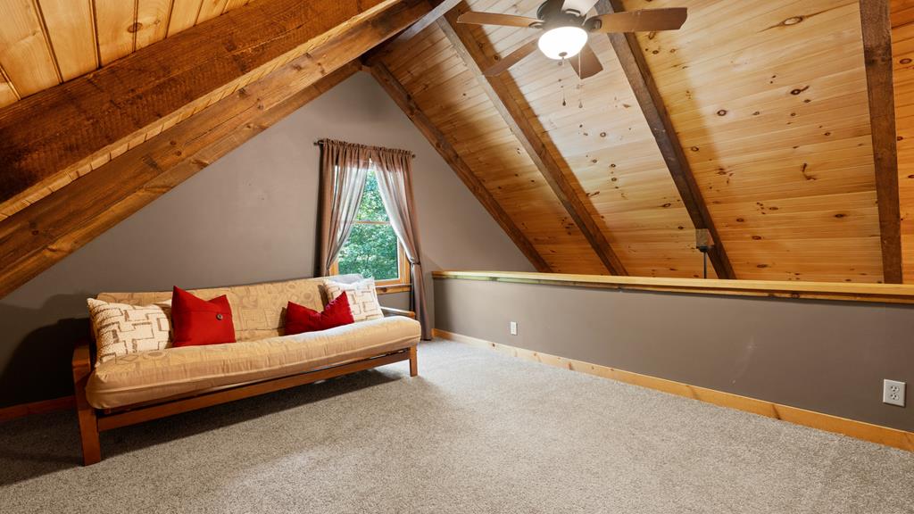 425018 Blue Ridge Residential