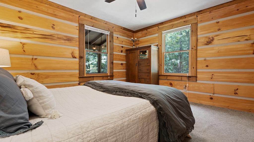 425018 Blue Ridge Residential