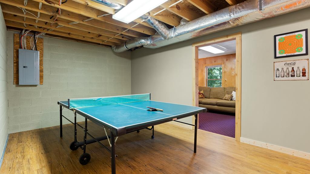 425018 Blue Ridge Residential