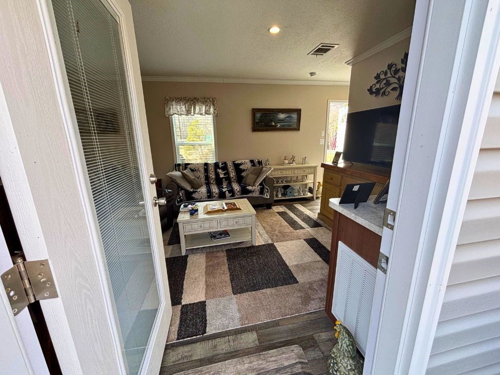 425022 Hiawassee Residential