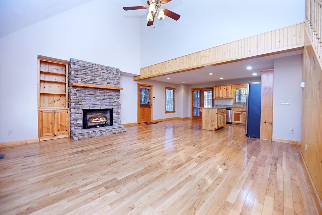 425025 Ellijay Residential