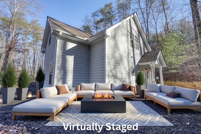 425029 Young Harris Residential