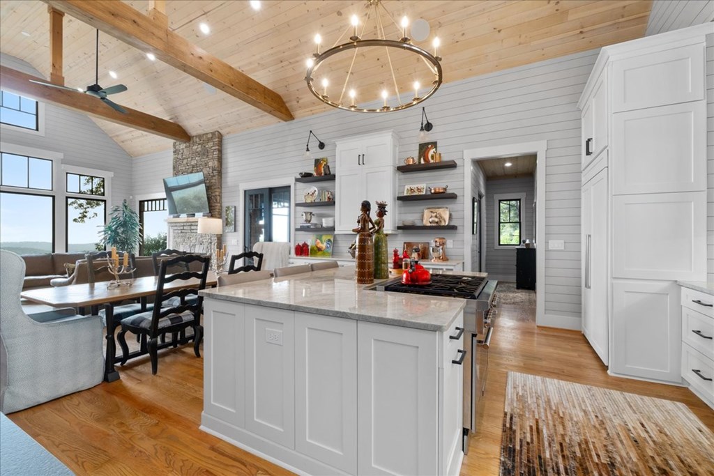 425030 Ellijay Residential