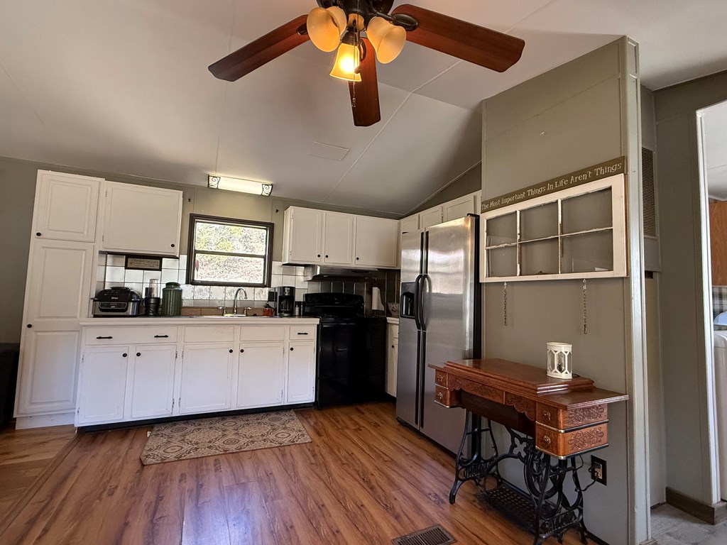 425033 Hiawassee Residential