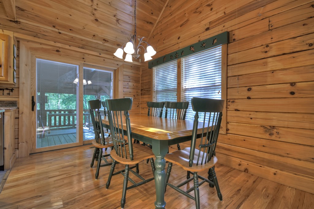 425050 Blue Ridge Residential