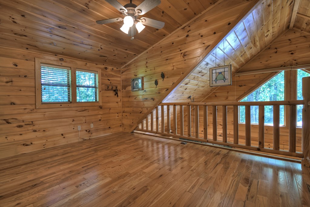 425050 Blue Ridge Residential