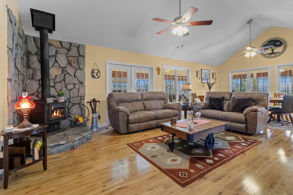 425053 Ellijay Residential