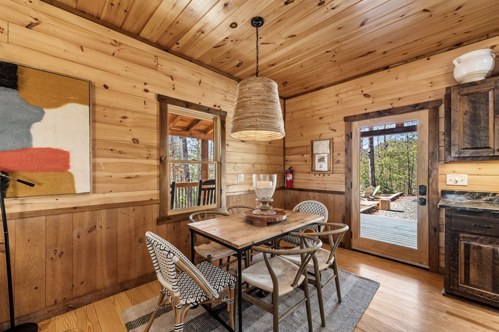 425054 Epworth Residential