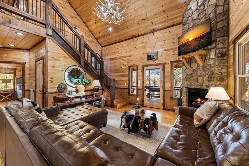 425054 Epworth Residential