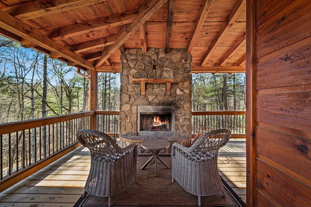 425054 Epworth Residential