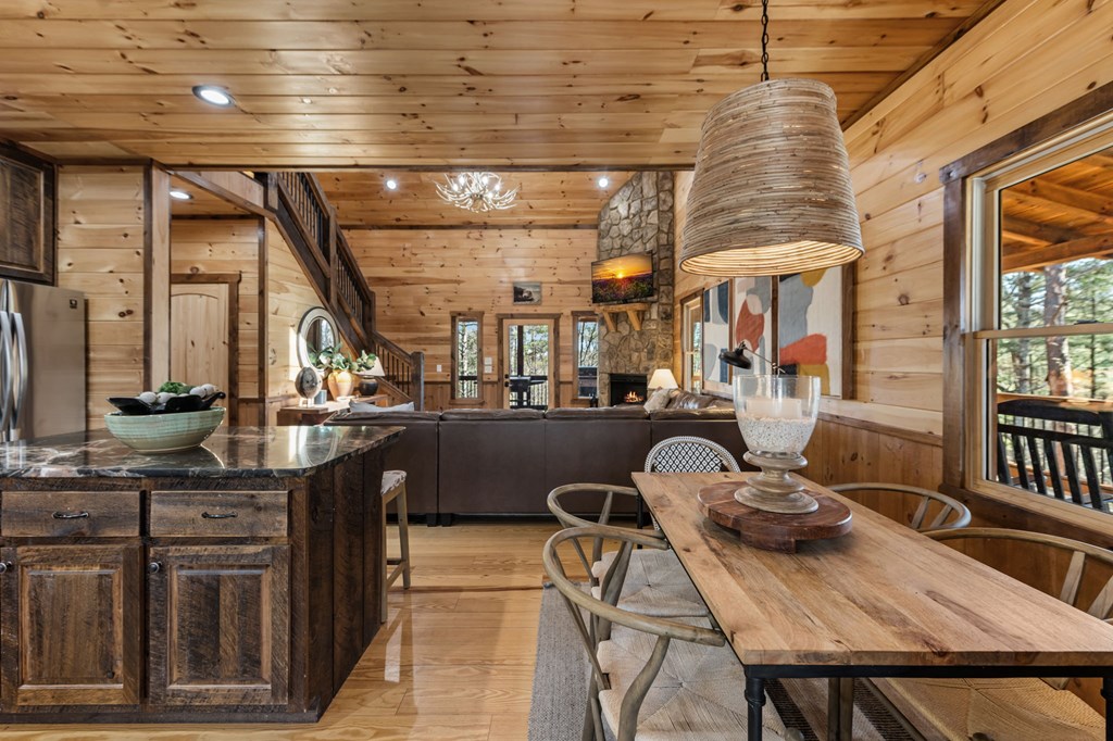 425054 Epworth Residential